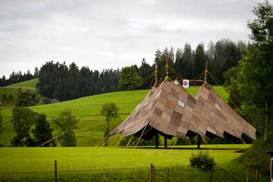 Sarasani-Zeltbaukurs